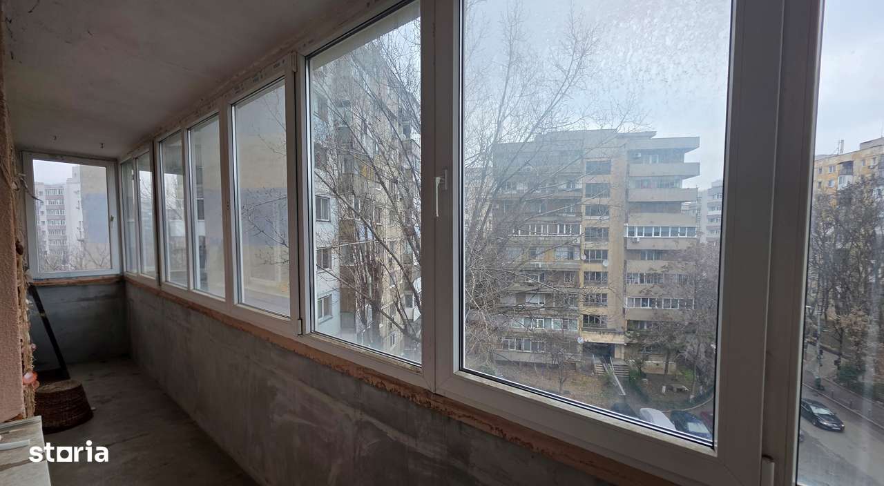 Vanzare apartament 2 camere Militari-Lujerului, etaj 5, an 1982 - Imagine principală: 3/8