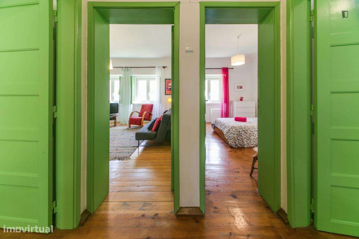 Quarto - localizado em Alvalade Lisbon - Grande imagem: 4/6