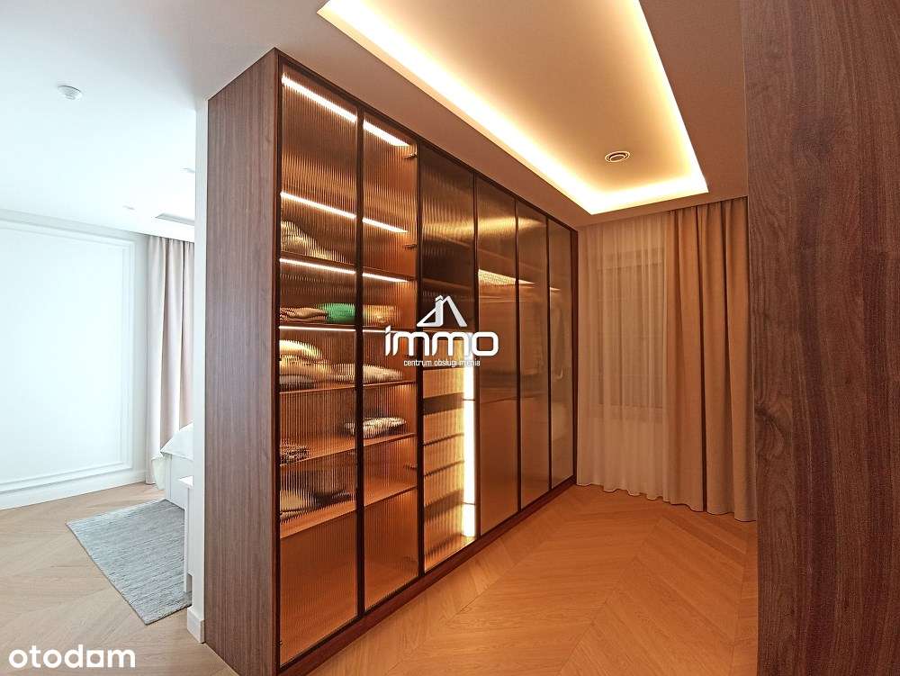 DOBROSZYCE - Rezydencja z basenem - Pełny obrazek: 5/20