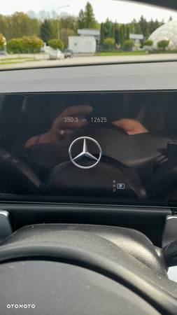 Mercedes-Benz GLB 200 4-Matic Progressive 8G-DCT - 5