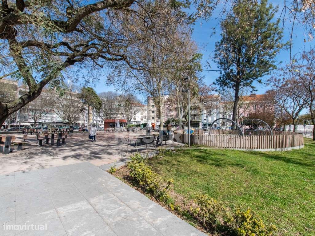 Apartamento T2 em Lisboa na Penha de França-18