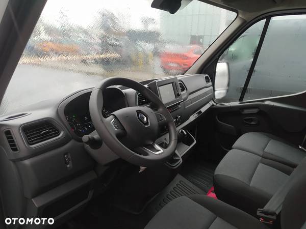 Renault Master L3H2 2.3 dCi150KM - 9