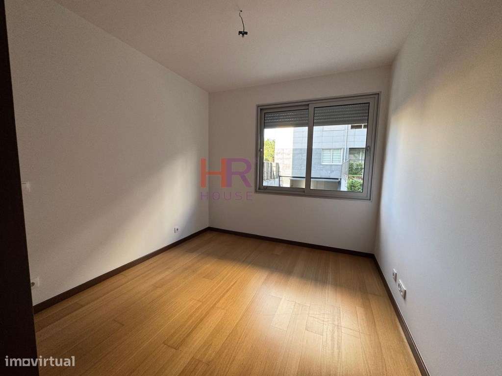 Apartamento T2 com garagem em Quinta das Nogueiras em Coimbra: Conf...-19