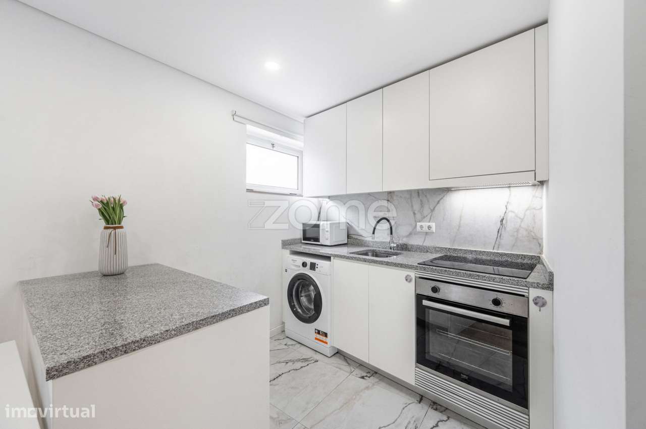 Estúdio T0 | 28m² | Junto à Avenida da Boavista - Grande imagem: 5/15