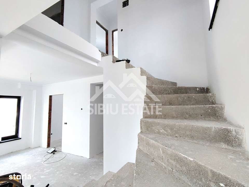 Casa Sibiu, Cristian 4 camere, 2 bai, Casa intabulata - Imagine principală: 5/19