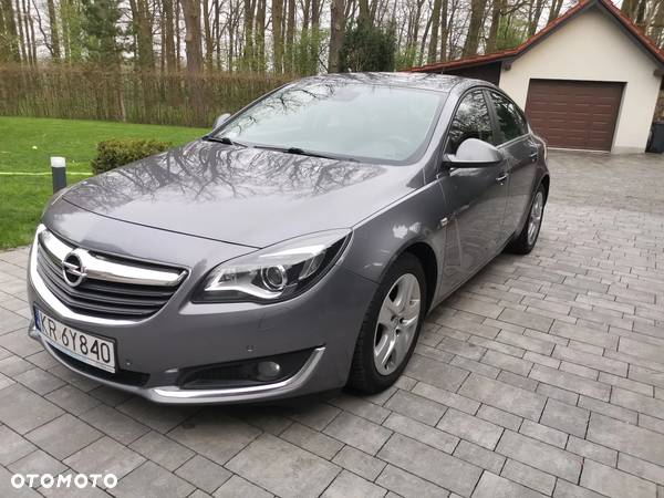Opel Insignia 2.0 CDTI S&S - 10