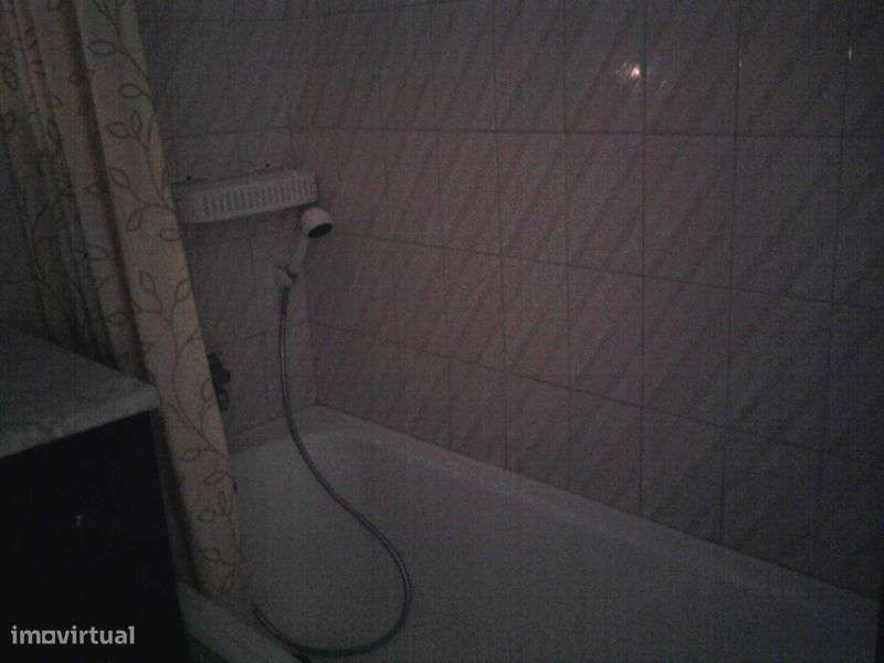 T1 Arrenda-se em ELVAS - Grande imagem: 5/9