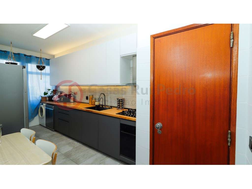 Apartamento remodelado T3 em prédio com elevador na Quinta do Rouxi...-4