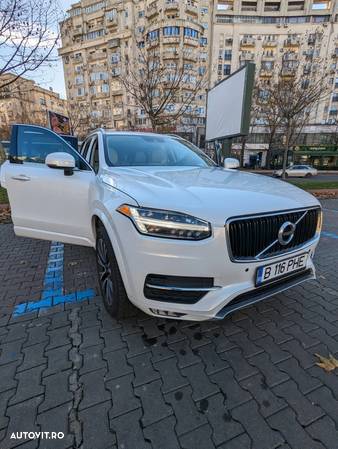 Volvo XC 90 T6 AWD Momentum - 1