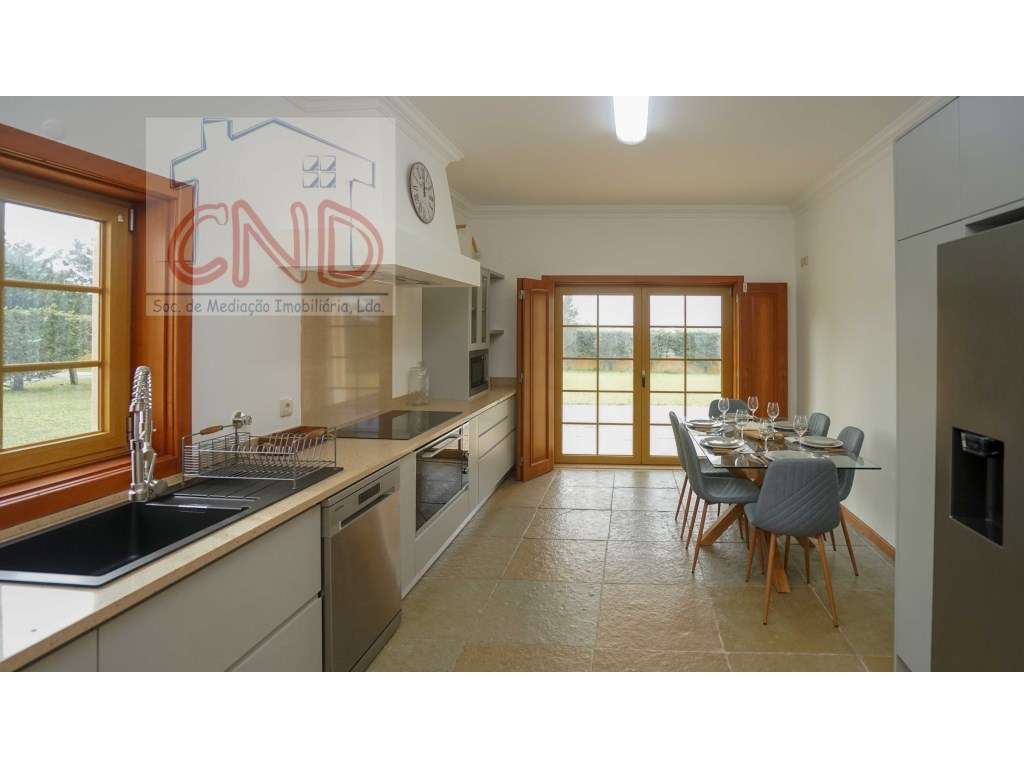 MAFRA - QUINTA, Moradia Arquitetura Tradicional Portuguesa com pisc...-2