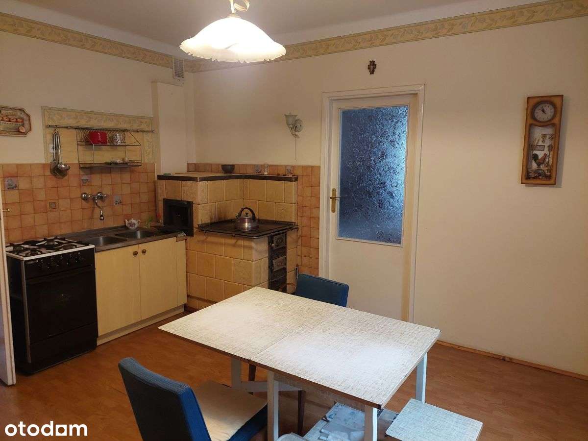 Dom jednorodzinny na dużej działce-8