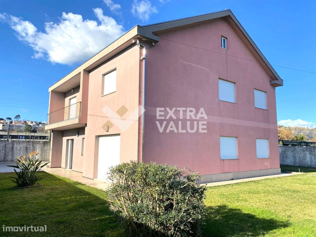 Moradia Isolada T4 Arrendamento em Gualtar,Braga - Grande imagem: 3/28