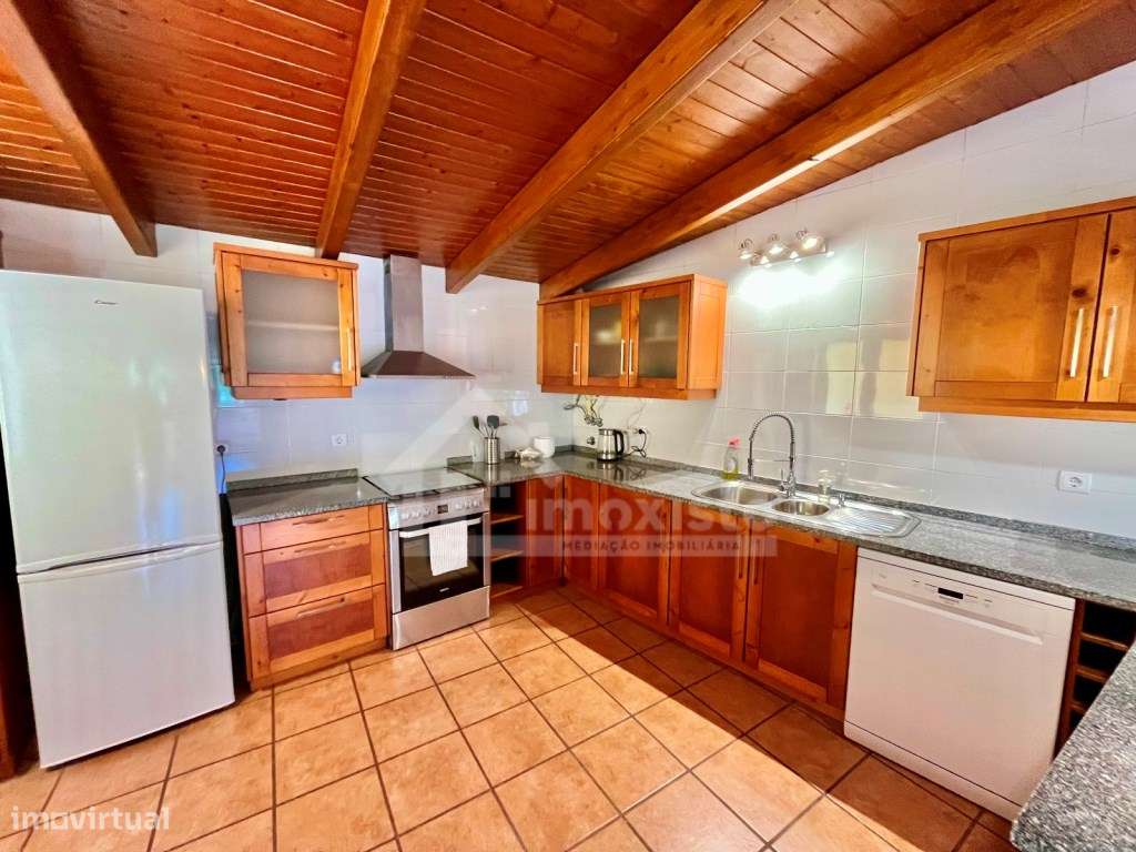 Moradia T1 pronta a habitar em Castanheira de Pera-20