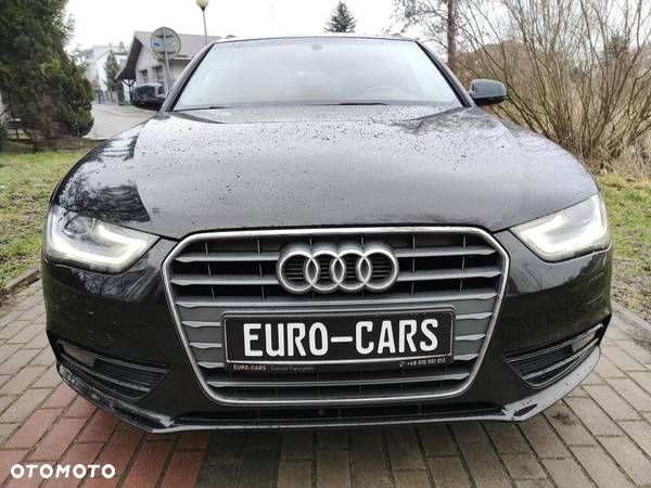 Audi A4 2.0 TDI S tronic - 5