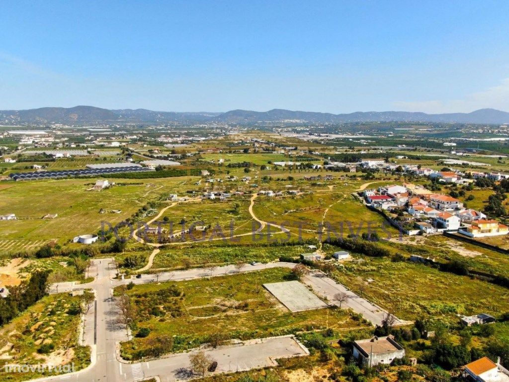 Terreno Urbano para Loteamento em Faro