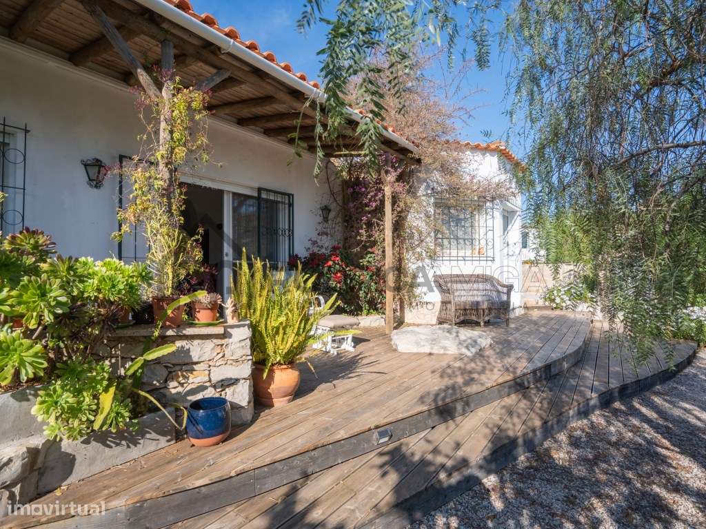 Moradia térrea de 3 quartos e piscina-6