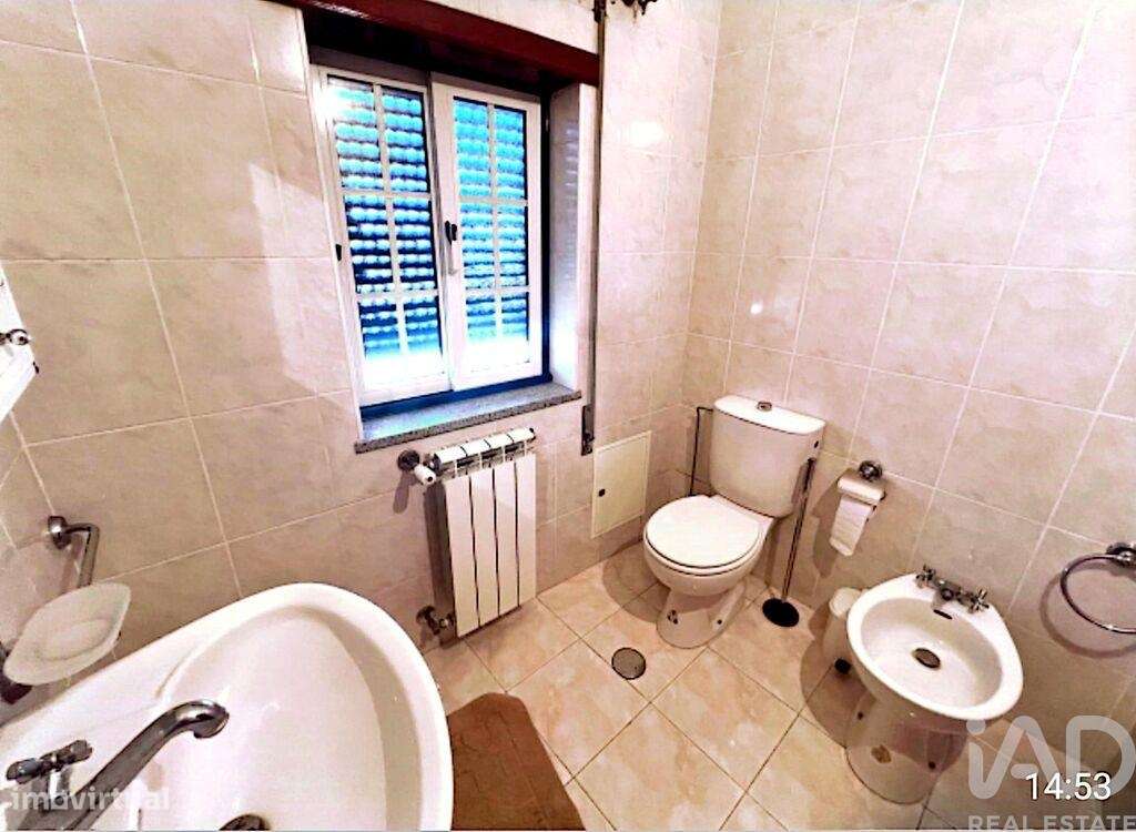 Moradia bi-familiar T7 em Abraveses de 270 m2 - Grande imagem: 4/18