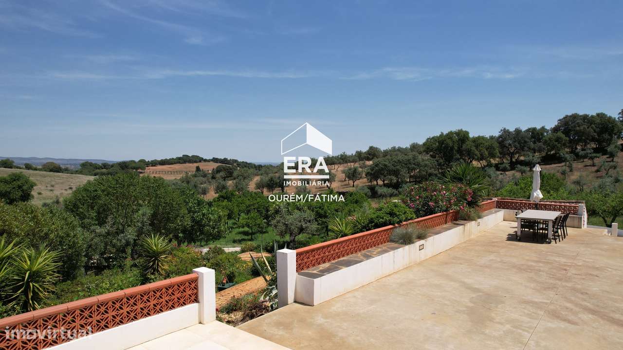Quinta com Moradia T3, Vila Viçosa-5