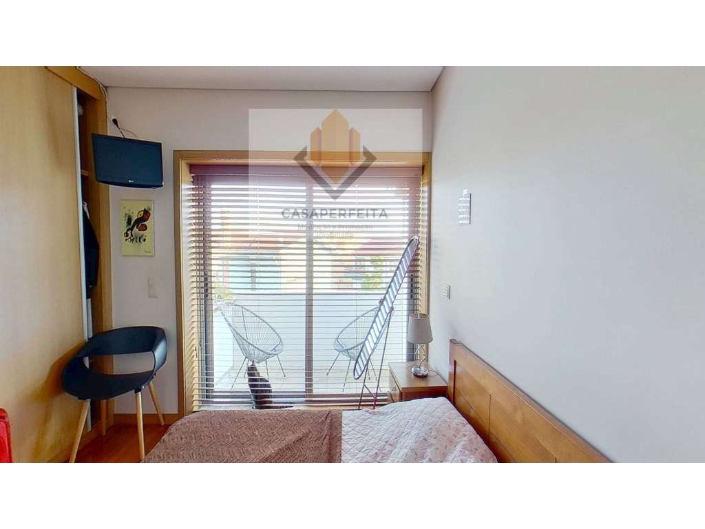 Moradia T3 + Escritório com Espaço Exterior - Mafamude - Junto a Sa...-25