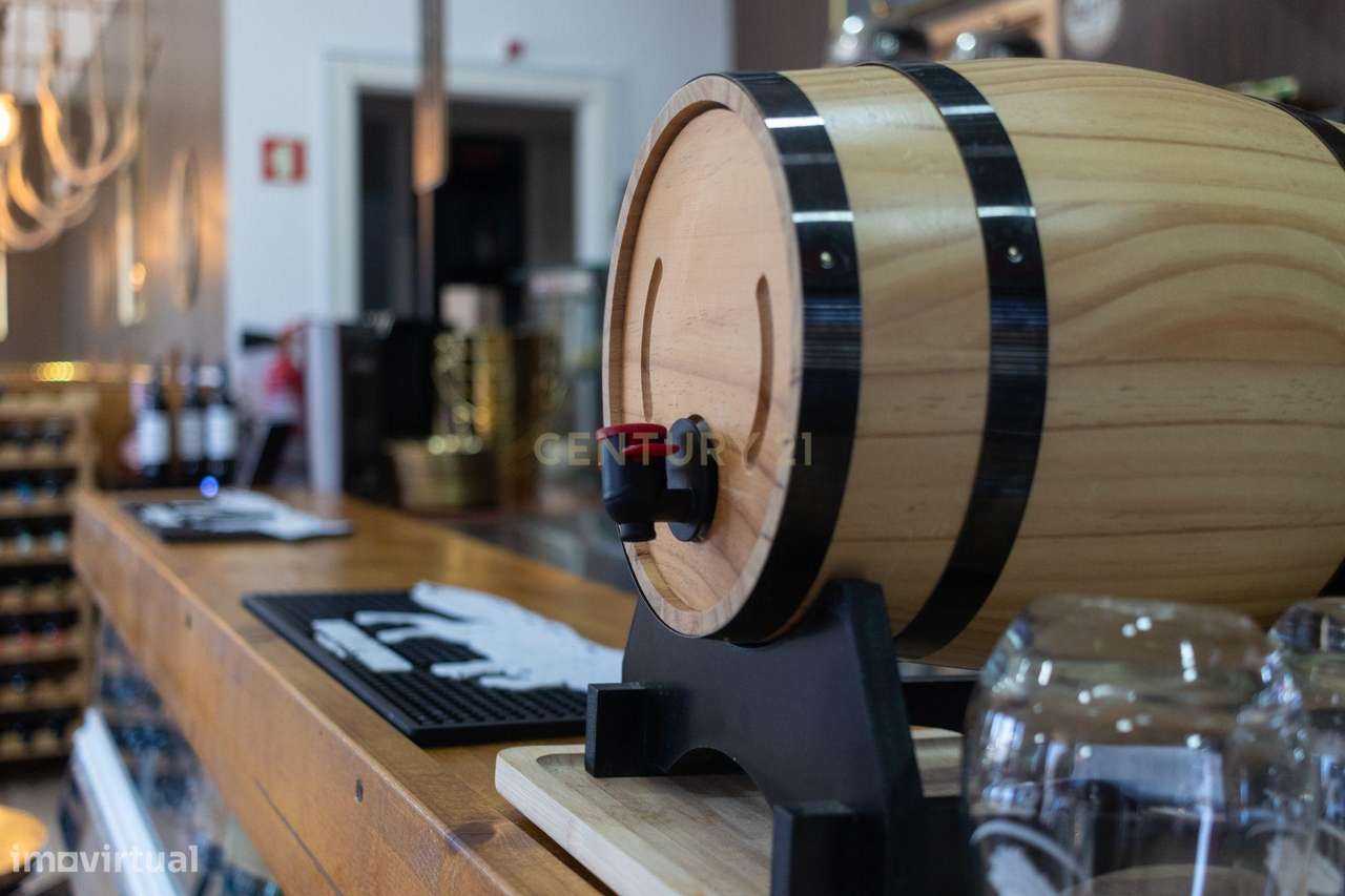 O único Trespasse da Torre da Marinha – Espaço de Restauração com Cari-11