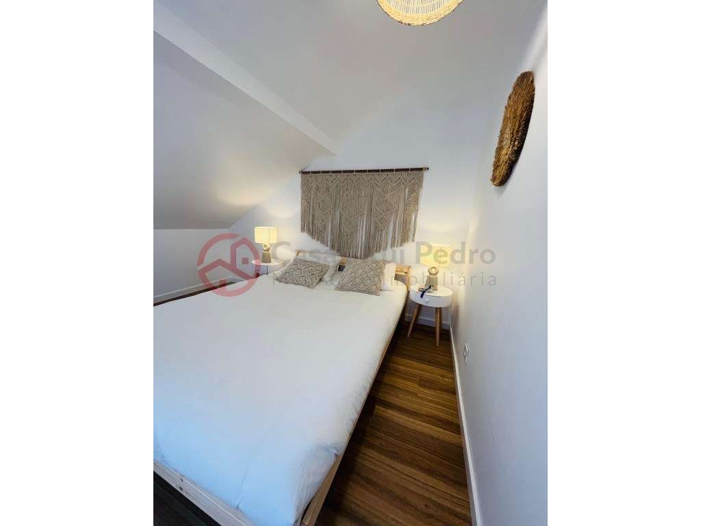 Moradia de 3 pisos com elevado potencial na Costa da Caparica apena...-21