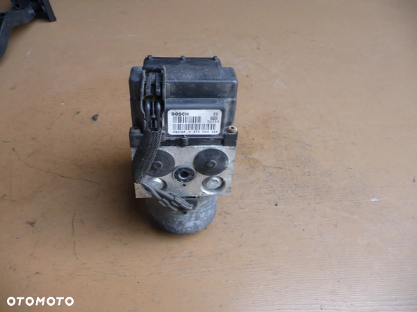 VOLVO S40 V40 95-04 POMPA STEROWNIK ABS 0265216462 0273004224 - 5