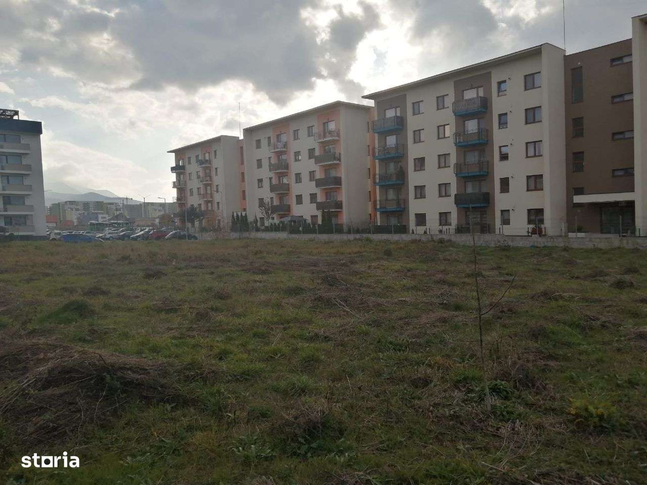 Teren de vanzare - Imagine principală: 3/3