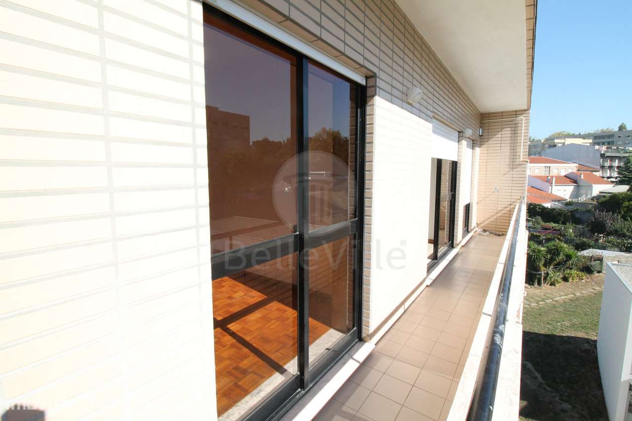 Apartamento T1+1, para arrendamento, com cozinha equipada, Maximinos - Grande imagem: 5/29