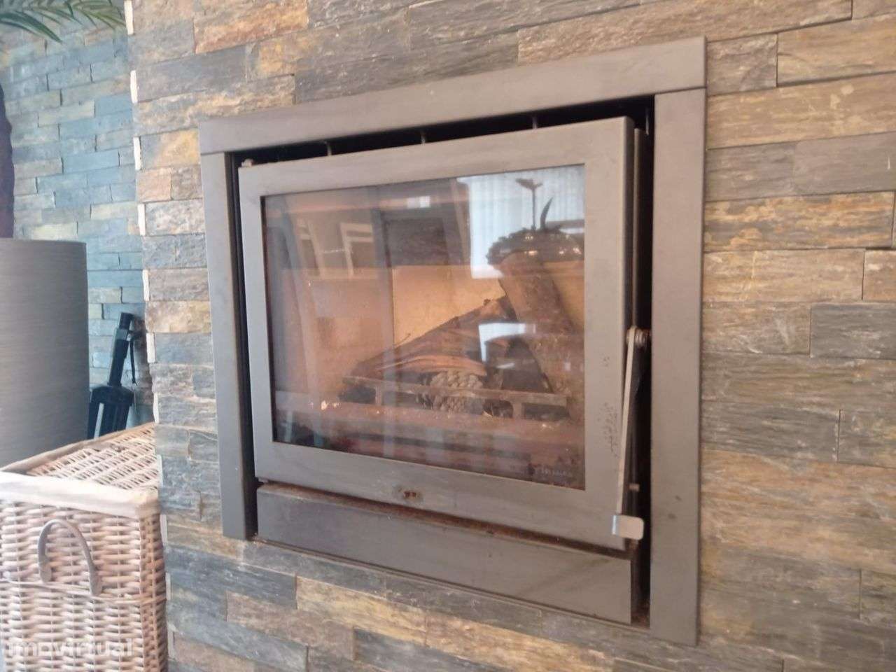 Moradia T3+1 no centro de Pataias-4