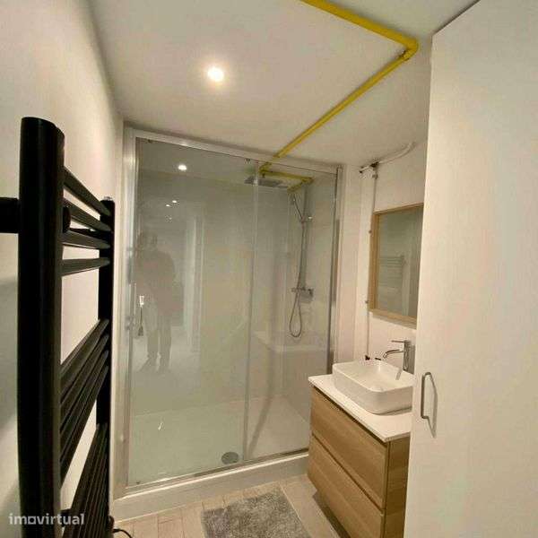 T2 Mobilado de 32 m² – Excelente Localização no Centro do Porto - Grande imagem: 4/4