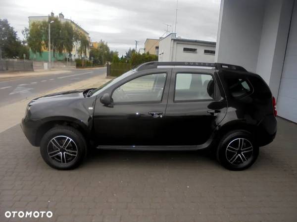 Dacia Duster 1.6 SCe Blackshadow S&S - 36