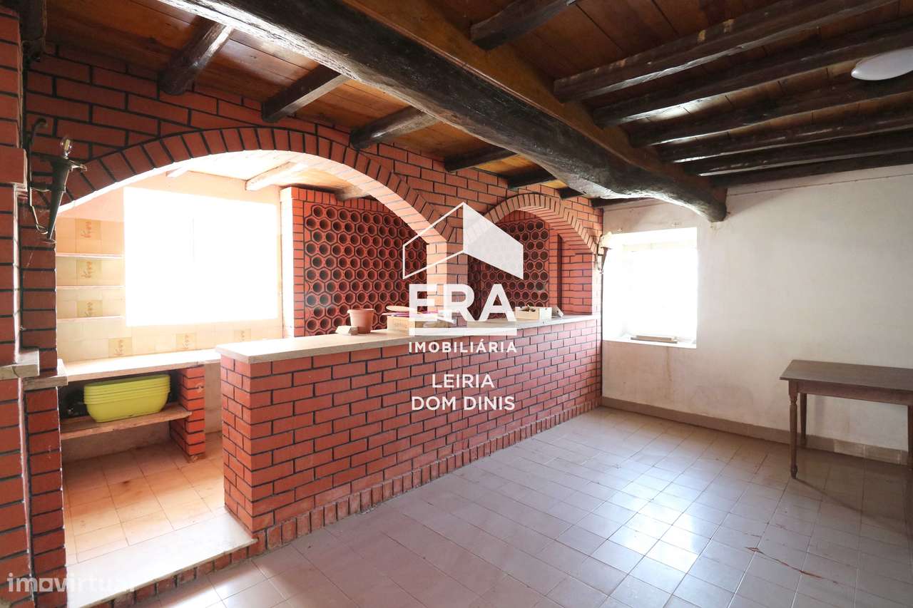 Moradia Isolada T5 em Ferreira do Zêzere-37