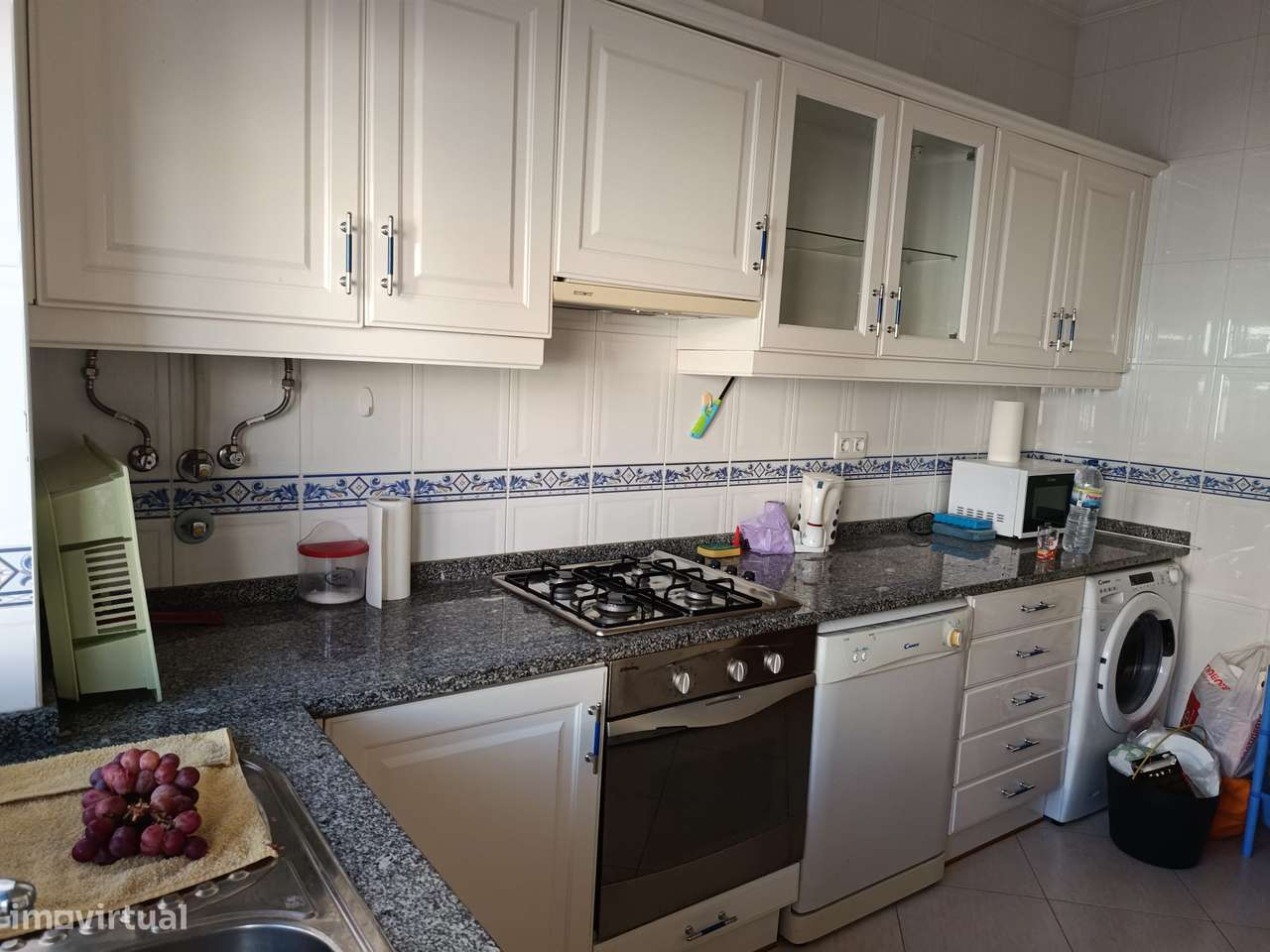 Apartamento T2 com 2 casas de banho em Quarteira-8