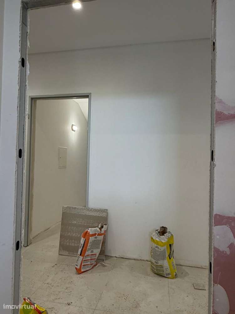 T3 em 1º Piso NOVOS - Urb. Val´Flores - Pinhal Novo-21