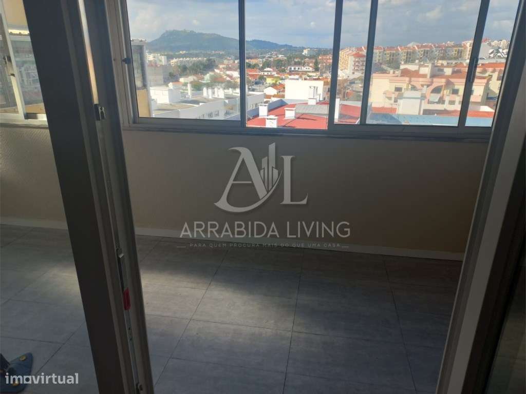 T2 - c/ 2 terraços - Pinheirinhos-11