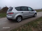 Ford S-Max - 7