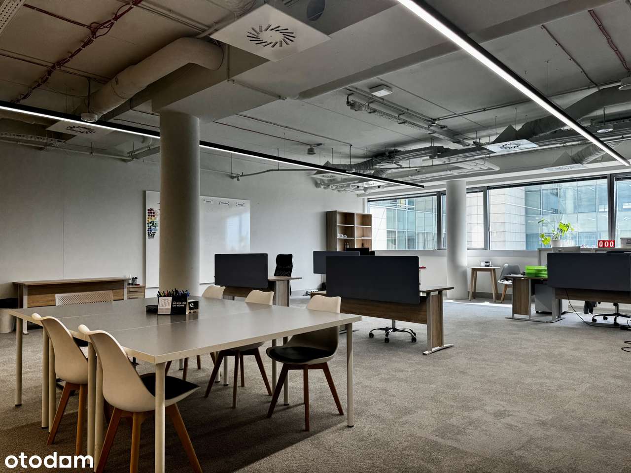 Nowoczesne biuro na Woli - CROWN SQUARE - Pełny obrazek: 2/9
