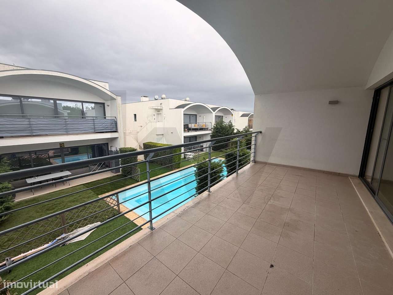 T1+1 Piscina Partilhada Palmela Village 1º Andar - Grande imagem: 2/13