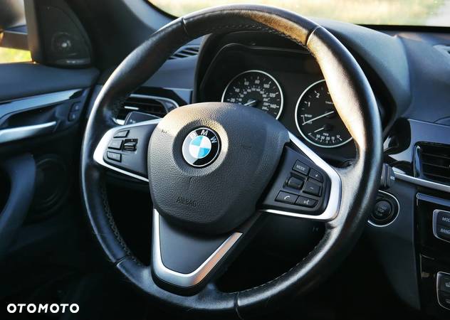 BMW X1 xDrive28i xLine - 15