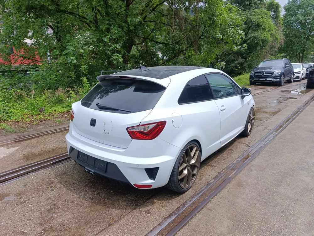 Seat Ibiza IV SC 1.4 TSI DSG Cupra 2013