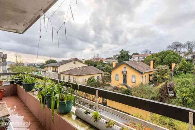 Apartamento T3 no centro de Amares-13