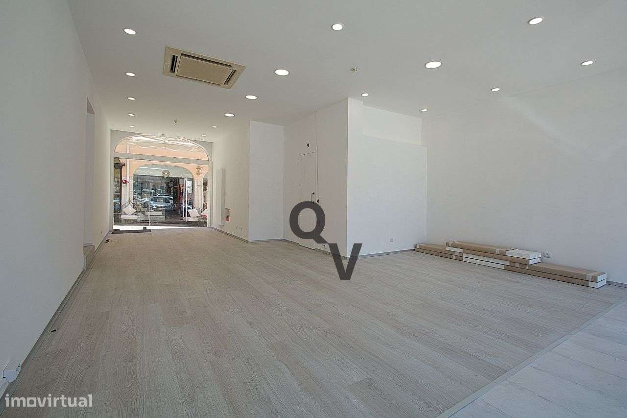 Loja sita na Marina de Vilamoura-14