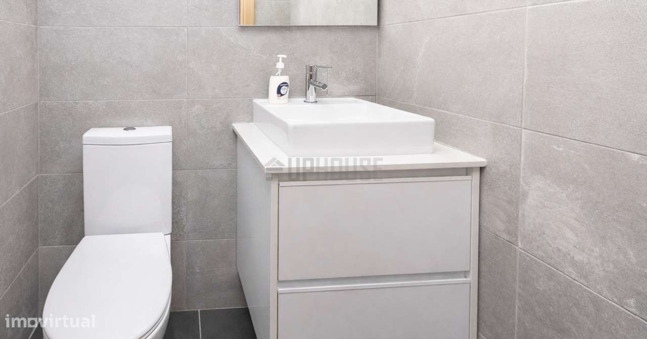 Moradia T3 Geminada Totalmente Reconstruída - Gumiei, Ribafeita - Grande imagem: 5/17