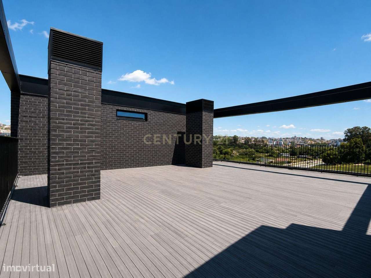 Apartamento T3 Novo com Rooftop de 75m² e Vistas Panorâmicas – Fânzere-4