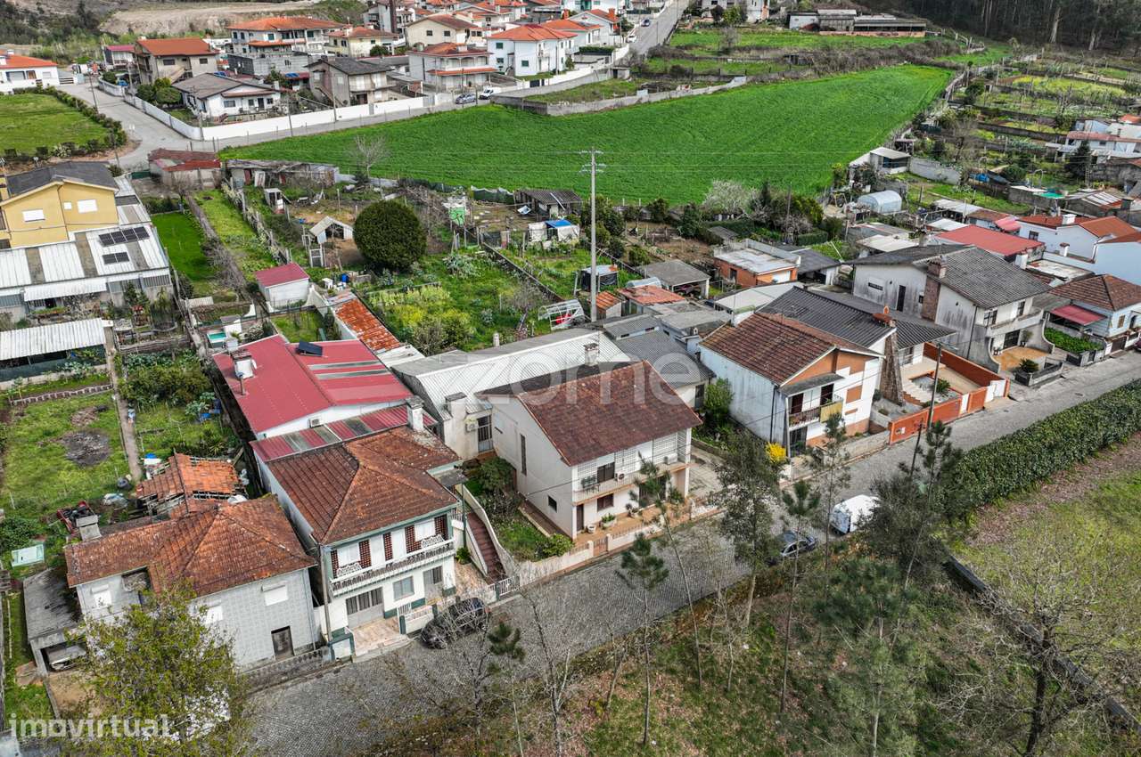 Moradia T4 com 1.406 m2 de Terreno, Guidões - Trofa - Grande imagem: 5/19