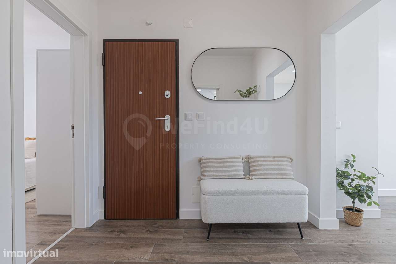T2 Totalmente Remodelado - Baixa da Banheira-18