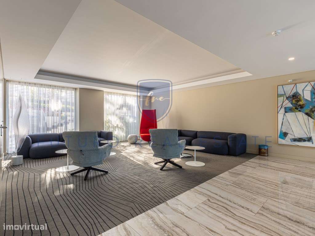 Estacionamento | Edifício Madeira Palace | Estrada Monumental - Grande imagem: 5/13