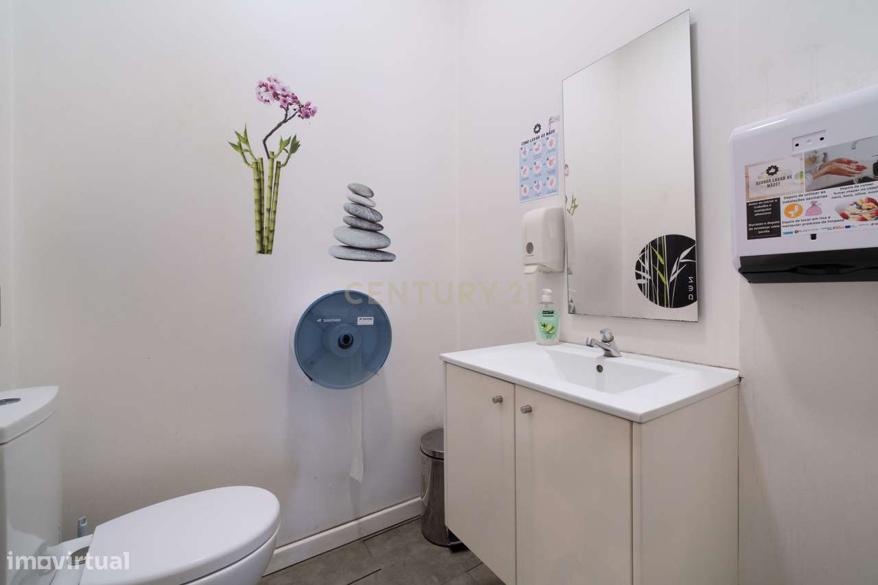 Restaurante Pronto a Funcionar – Trespasse em Santo António, Funchal-13