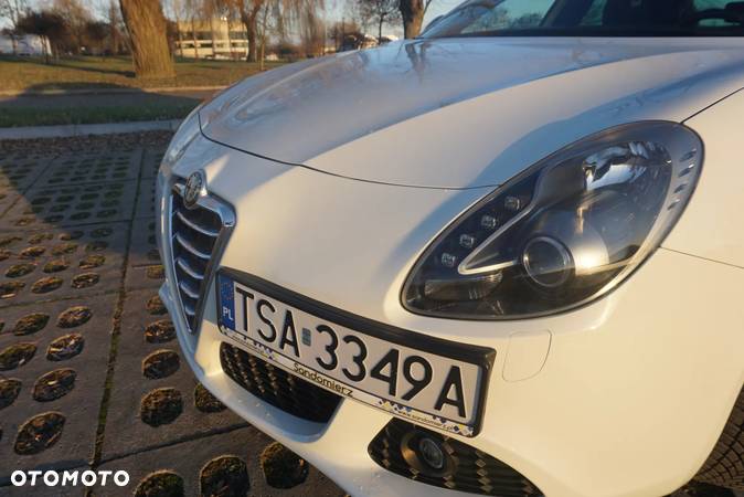 Alfa Romeo Giulietta 1.4 TB MultiAir Distinctive TCT - 10