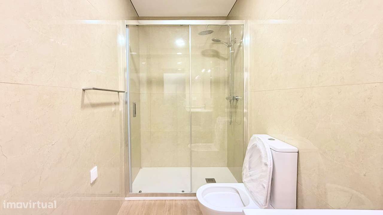 Moradia T3 Venda em Oliveira (Santa Maria),Vila Nova de Famalicão - Grande imagem: 4/33